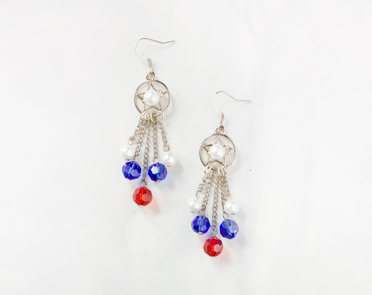 fourth of july beaded earrings tutorial by Allison Beth Cooling
